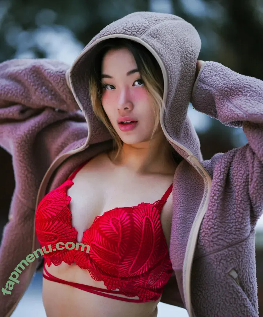 lillietv nude photo #0067 (lillietwv)