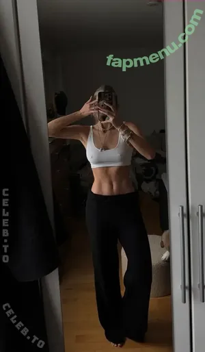 Lillimsr nude photo #0385