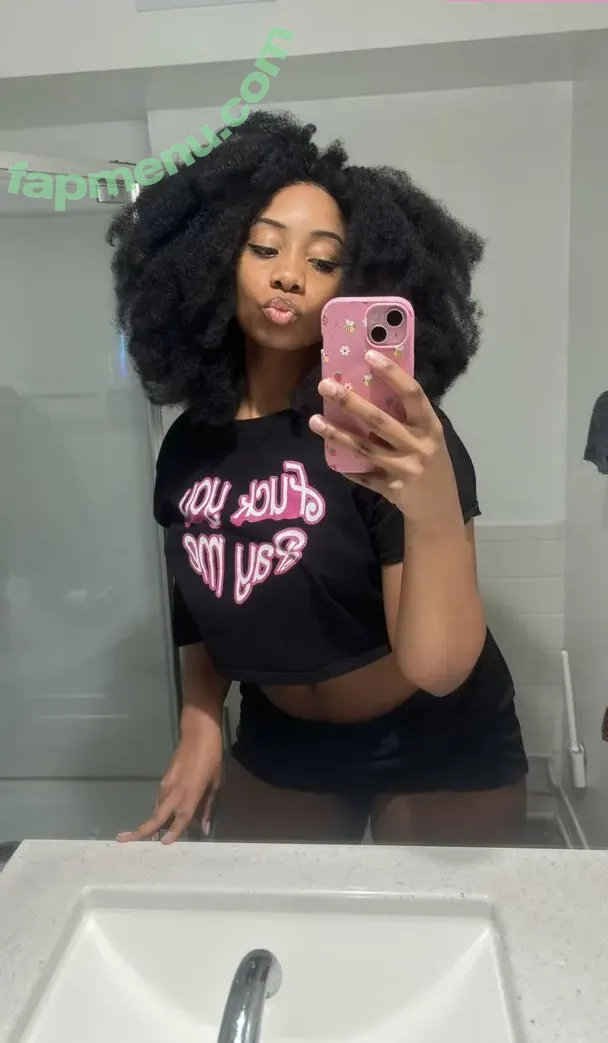 Lillipie101 nude photo #0028 (Lillipie101)