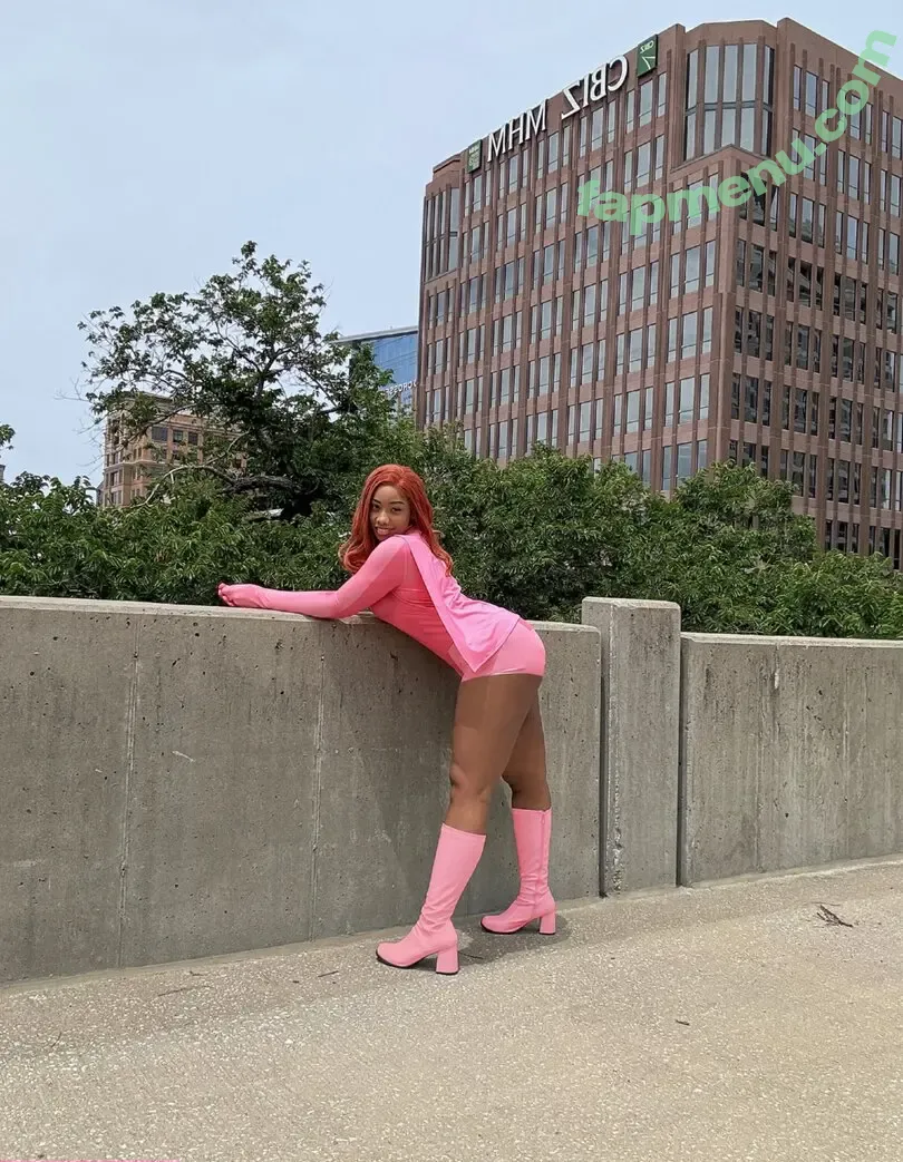 Lillipie101 nude photo #0036 (Lillipie101)