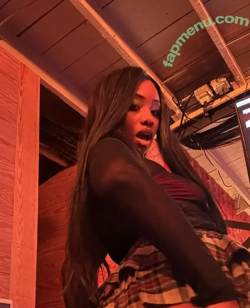 Lillipie101 nude photo #0043 (Lillipie101)