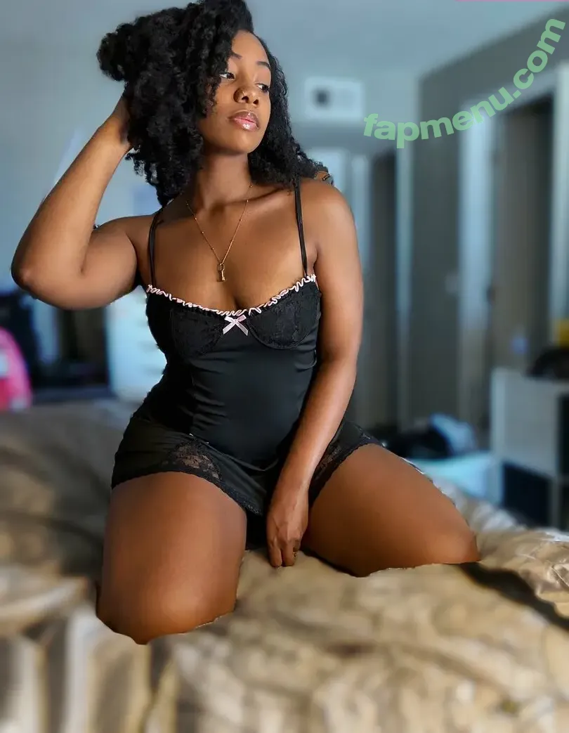 Lillipie101 nude photo #0054 (Lillipie101)