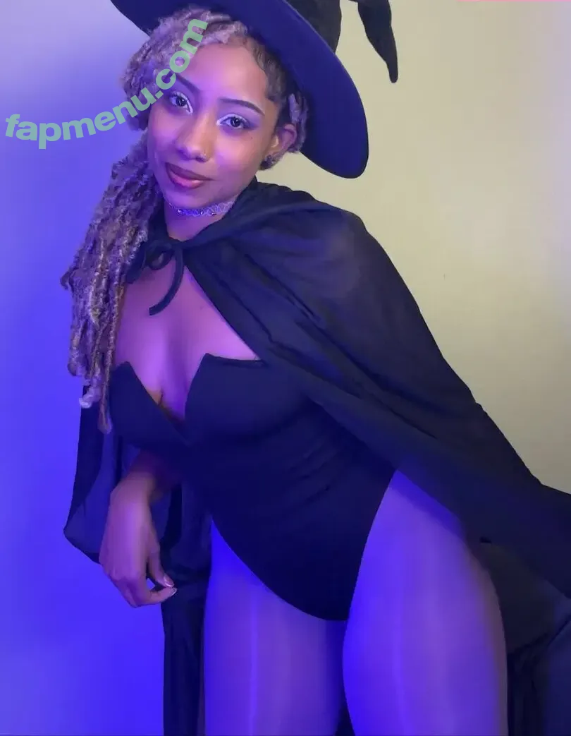 Lillipie101 nude photo #0082 (Lillipie101)