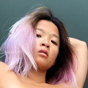 Lilly nude photo #0006