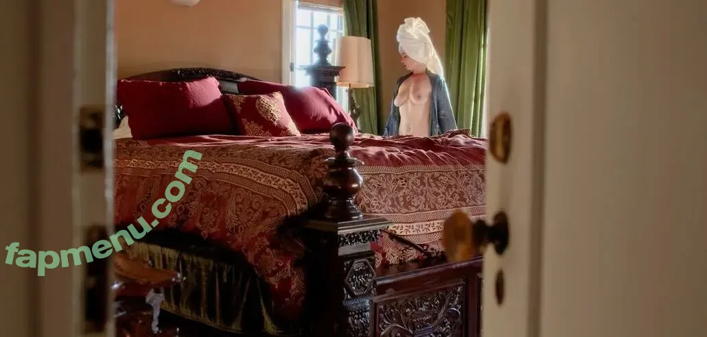 Lilly Bell nude photo #0329 (bellofthe_ball / lilly_bellxxx / lillybell2point0)