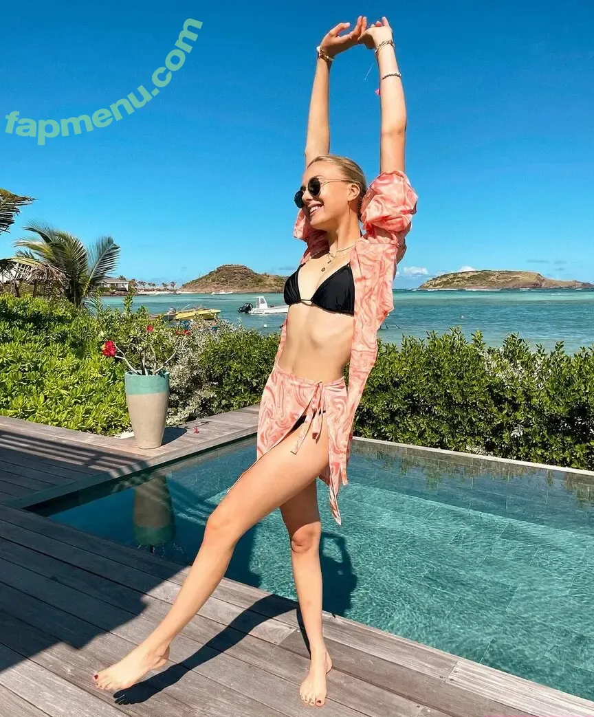 Lilly Krug nude photo #0002 (lillykrug)