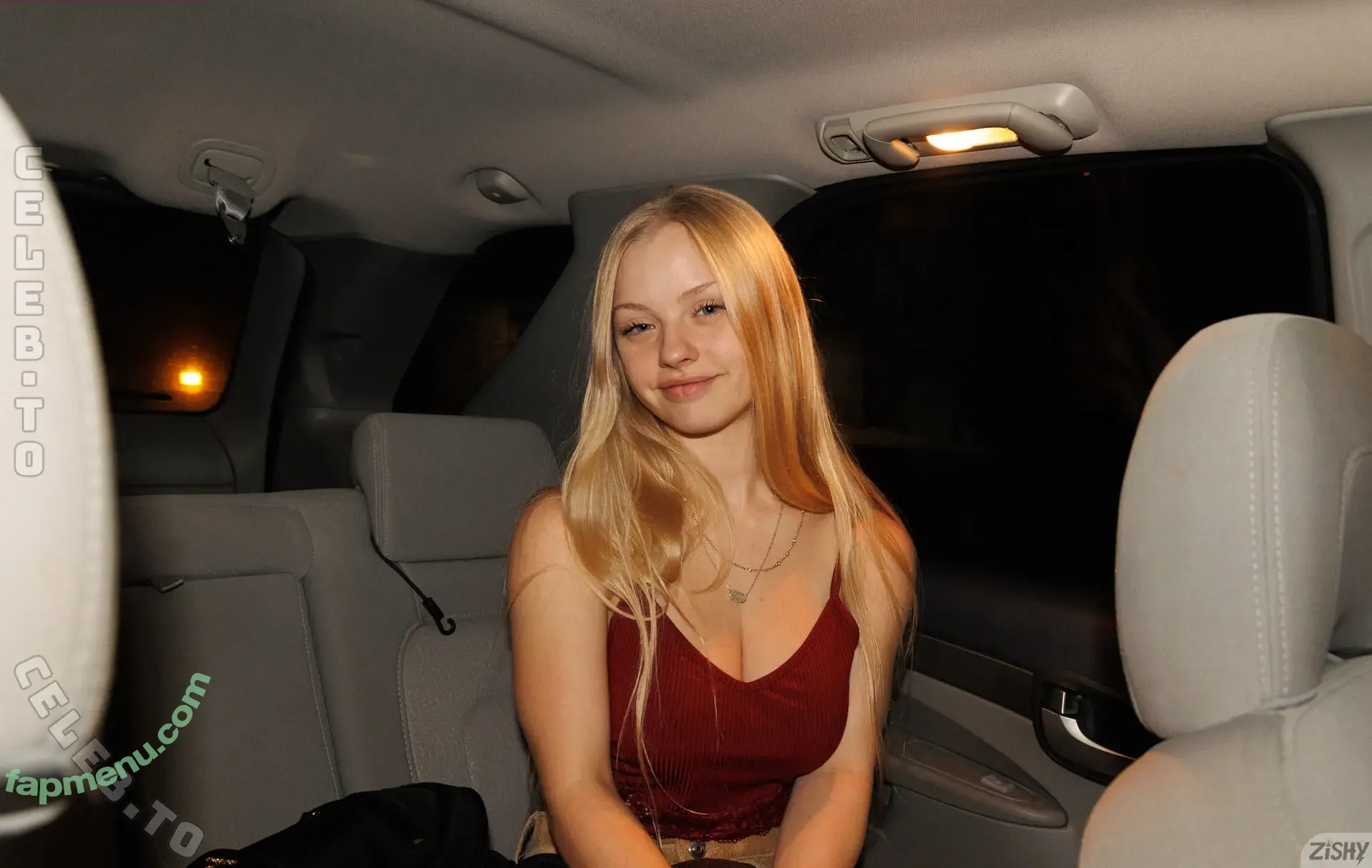 Lilly May nude photo #0057 (TheKylieShay / thelillymay)