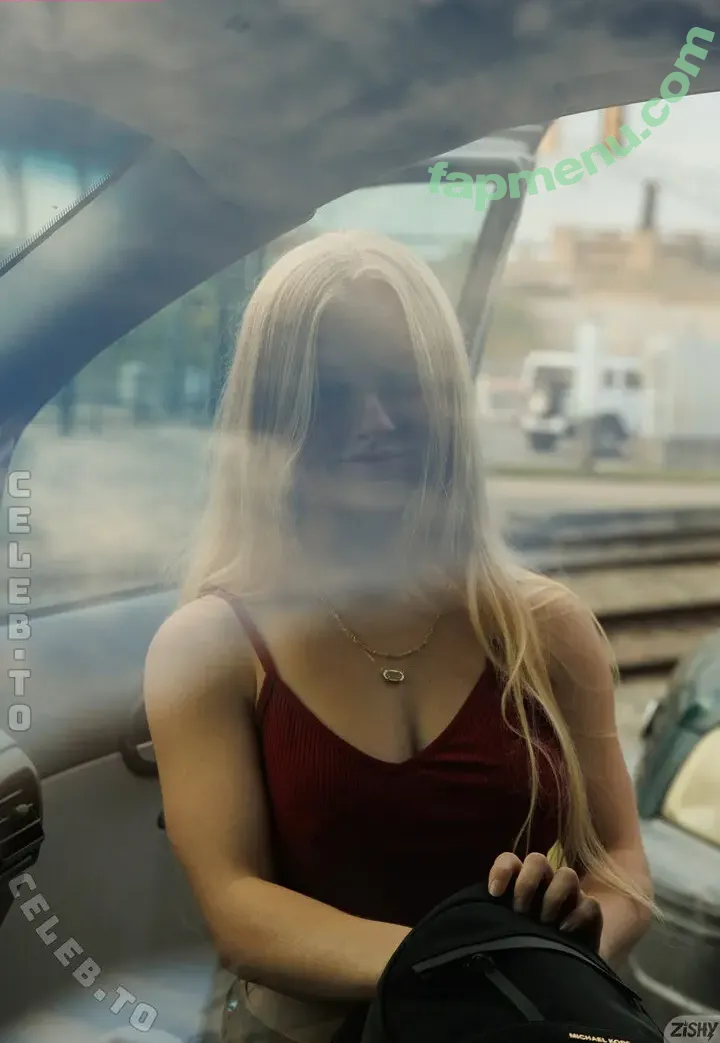 Lilly May nude photo #0080 (TheKylieShay / thelillymay)