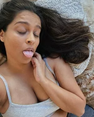 Lilly Singh / lilly nude photo #0014