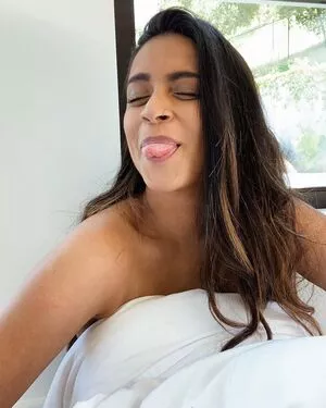 Lilly Singh / lilly nude photo #0015