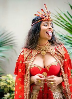 Lilly Singh / lilly nude photo #0024