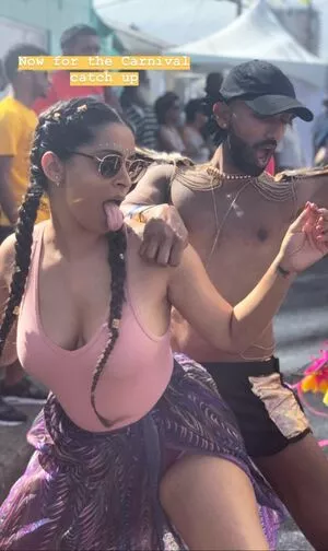 Lilly Singh / lilly nude photo #0046