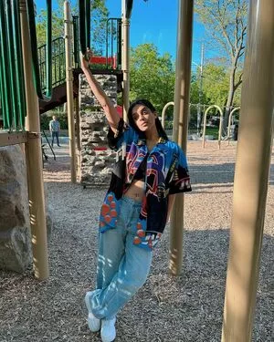 Lilly Singh / lilly nude photo #0073
