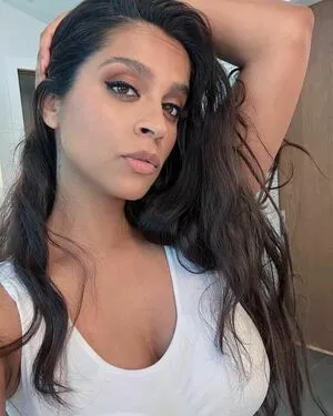 Lilly Singh / lilly nude photo #0080