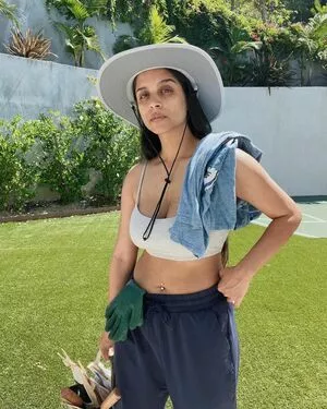 Lilly Singh / lilly nude photo #0087