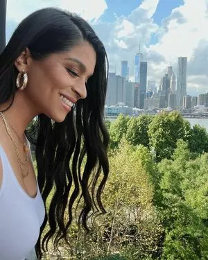 Lilly Singh / lilly nude photo #0091