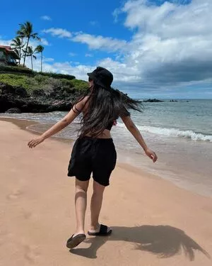 Lilly Singh / lilly nude photo #0108