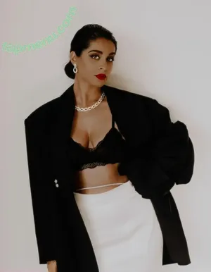 Lilly Singh / lilly nude photo #0290