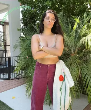Lilly Singh / lilly nude photo #0340