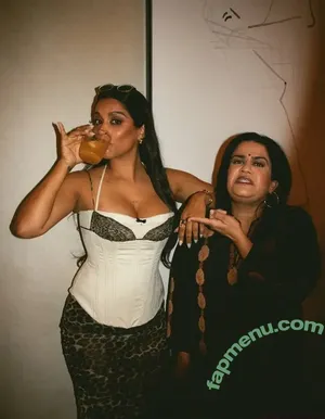 Lilly Singh / lilly nude photo #0349