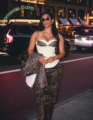 Lilly Singh / lilly nude photo #0351