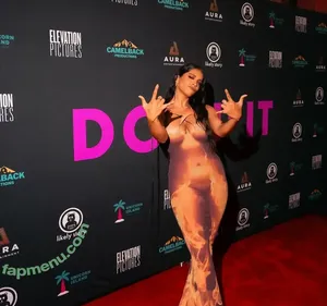 Lilly Singh / lilly nude photo #0365
