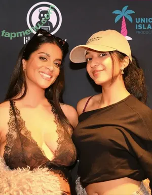 Lilly Singh / lilly nude photo #0373