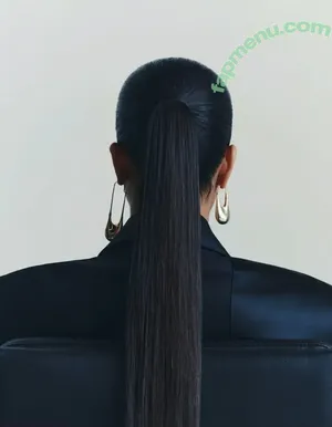 Lilly Singh / lilly nude photo #0386