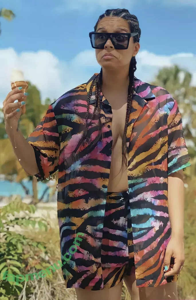 Lilly Singh nude photo #0011 (lilly)