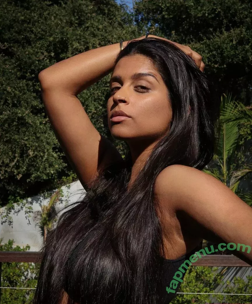 Lilly Singh nude photo #0081 (lilly)
