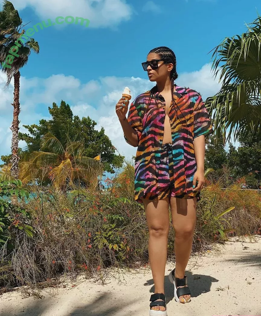 Lilly Singh nude photo #0097 (lilly)