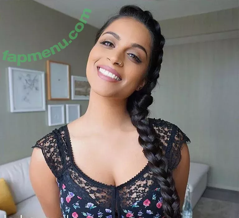 Lilly Singh nude photo #0172 (lilly)