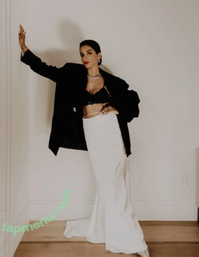 Lilly Singh nude photo #0288 (lilly)