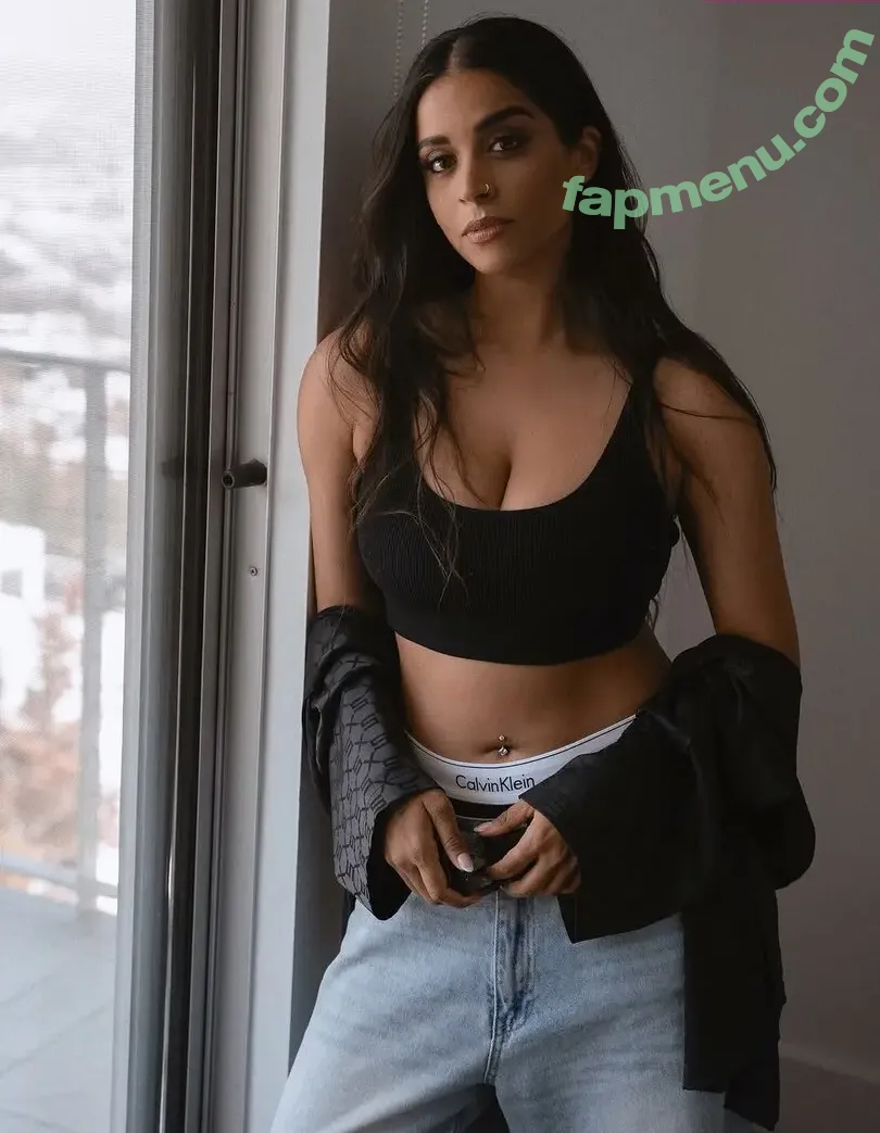Lilly Singh nude photo #0295 (lilly)