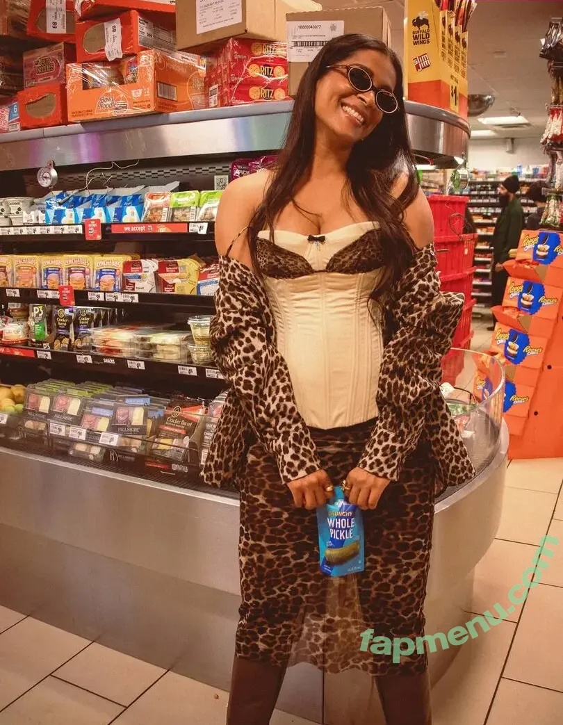 Lilly Singh nude photo #0350 (lilly)