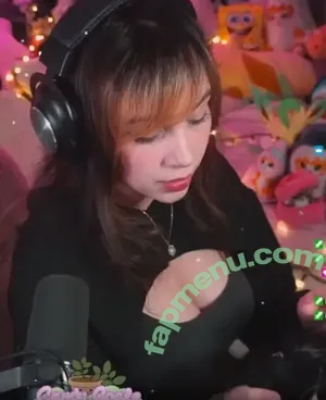 lilly_time / lillyentertainment nude photo #0043