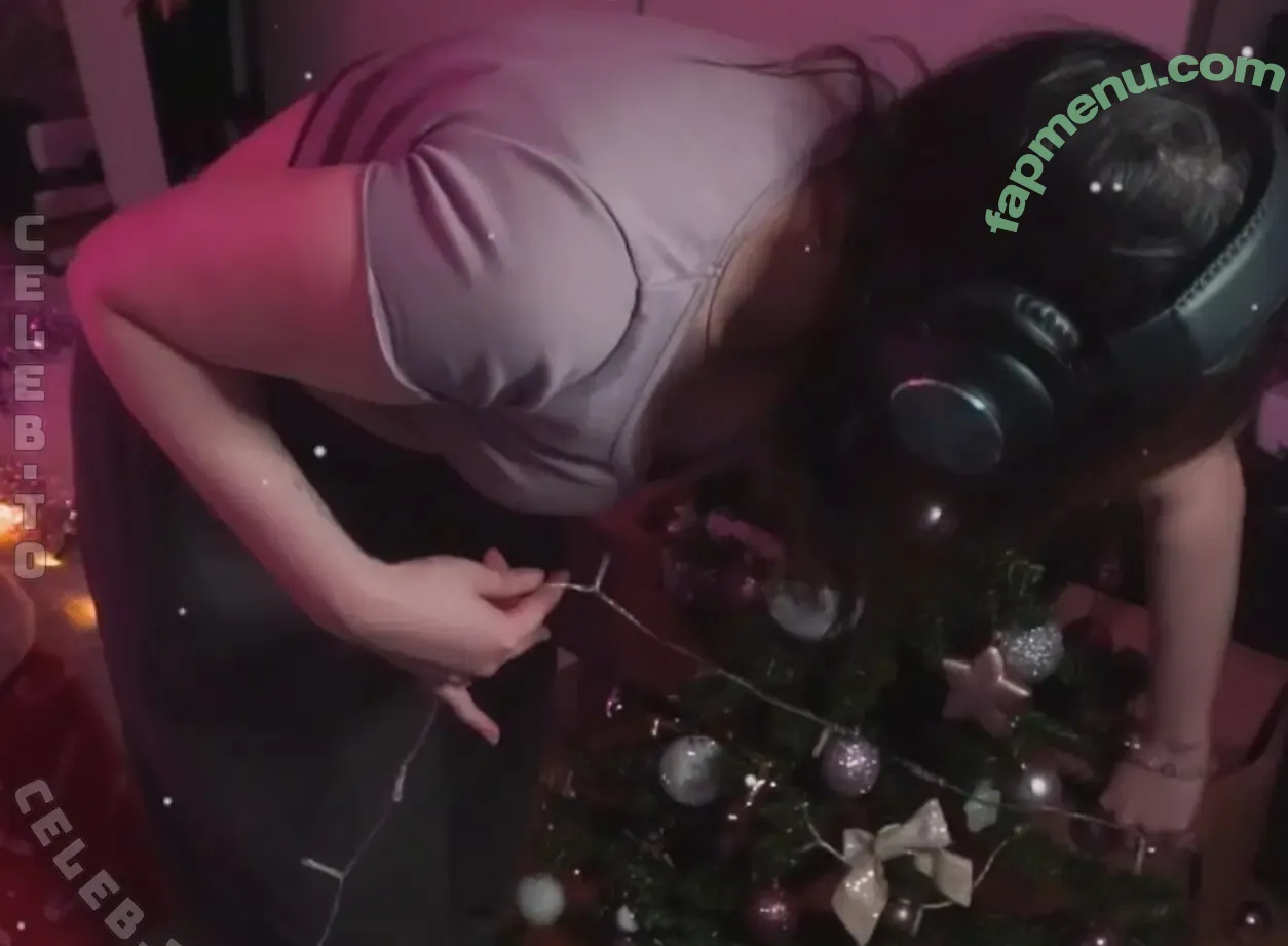 lilly_time nude photo #0040 (lillyentertainment)