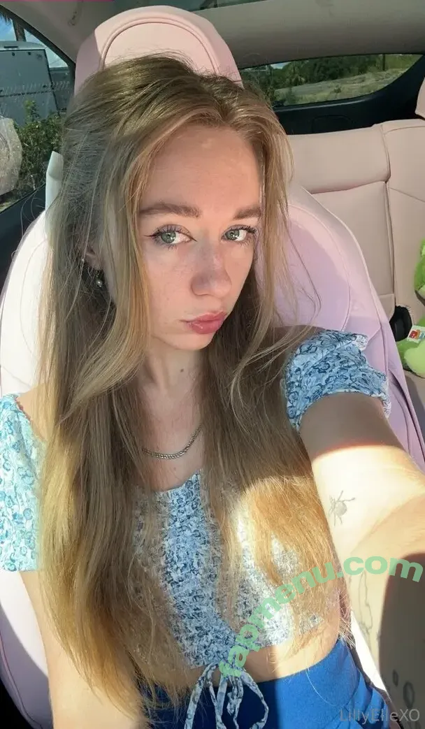 lillyellexo nude photo #0014 (lillyellexo)