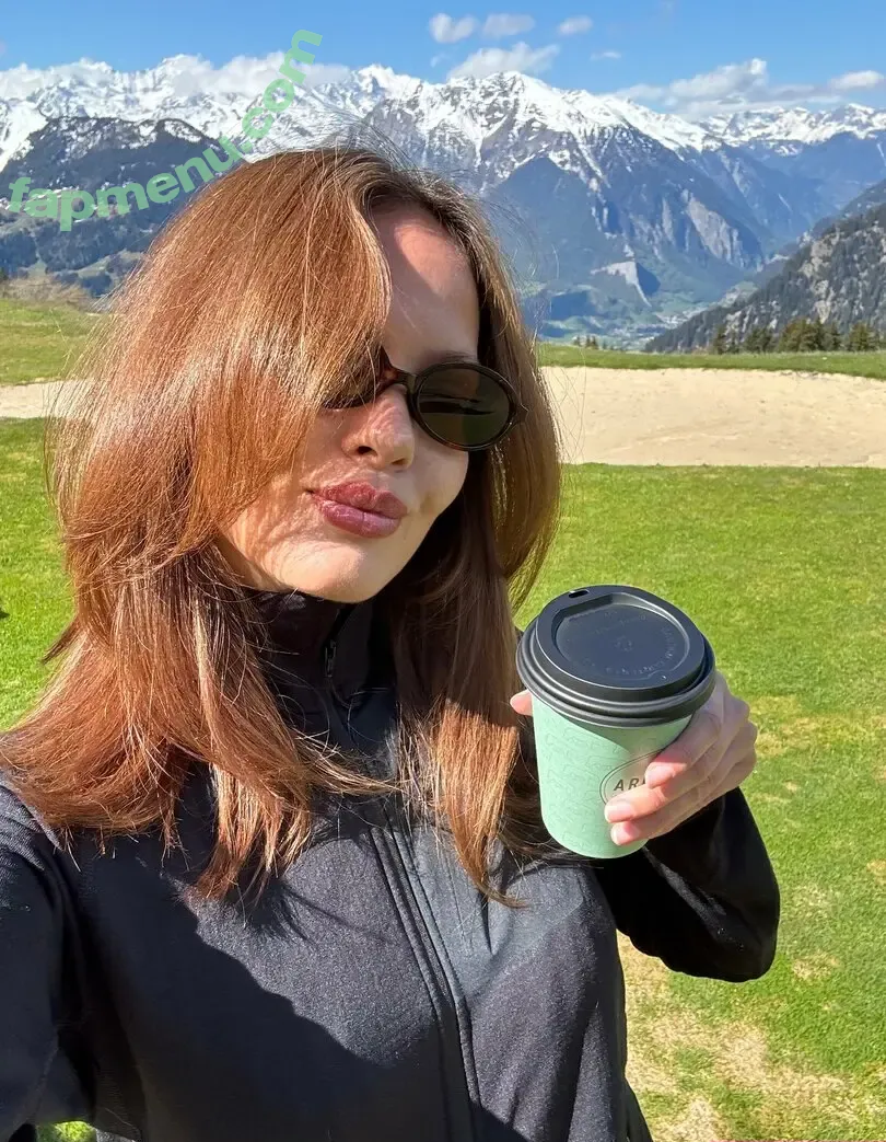 lillykait nude photo #0006 (lily.cherryy)