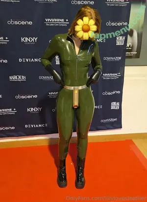  nude photo #0003