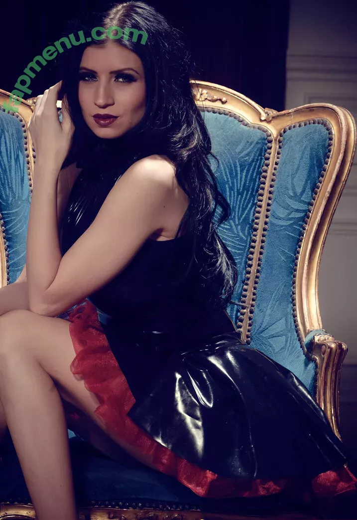 Lillyroma1982 nude photo #1605 (Lilly Roma / lillyroma32)