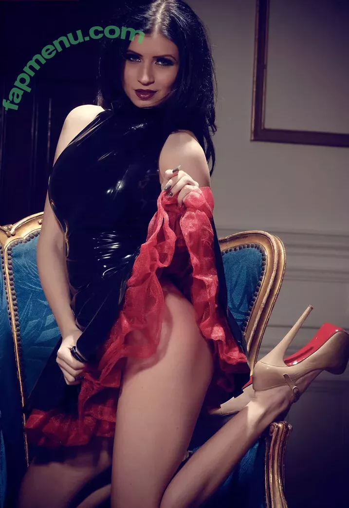 Lillyroma1982 nude photo #1612 (Lilly Roma / lillyroma32)