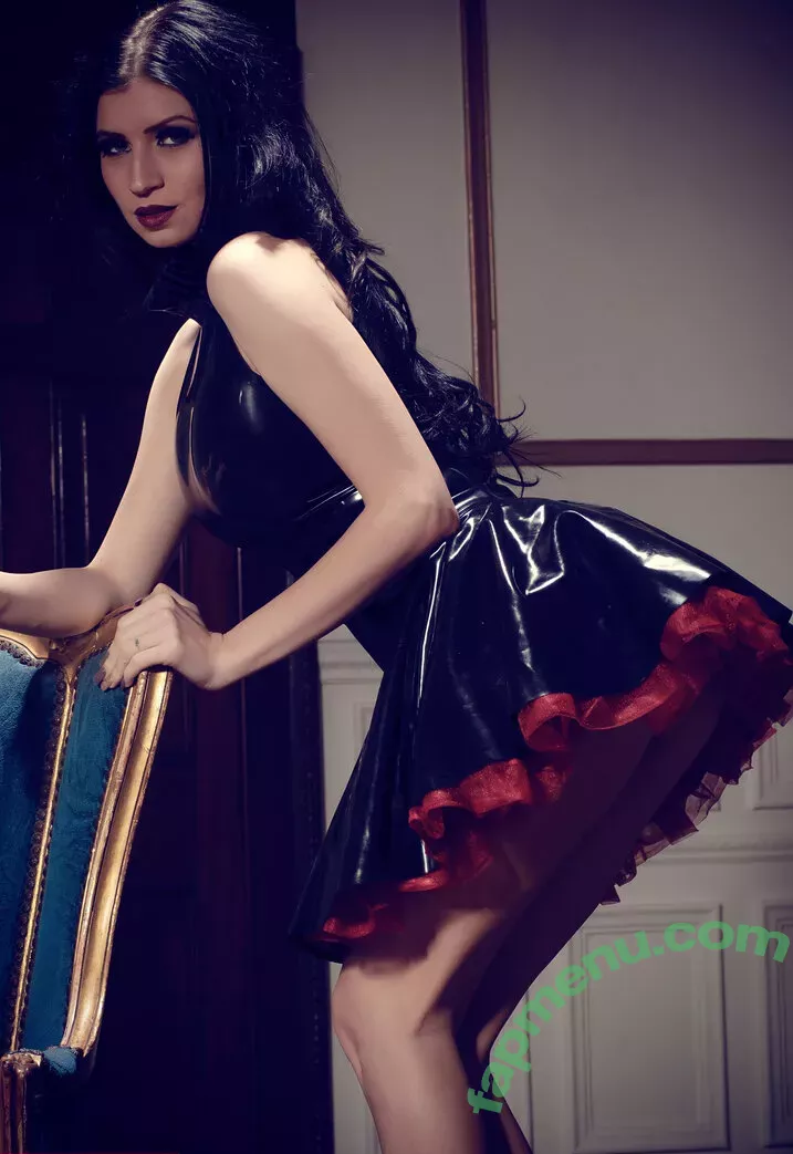 Lillyroma1982 nude photo #1618 (Lilly Roma / lillyroma32)