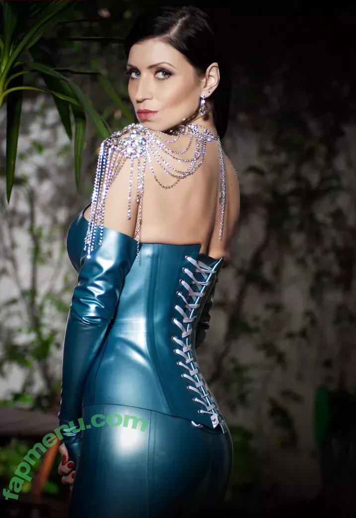 Lillyroma1982 nude photo #1657 (Lilly Roma / lillyroma32)