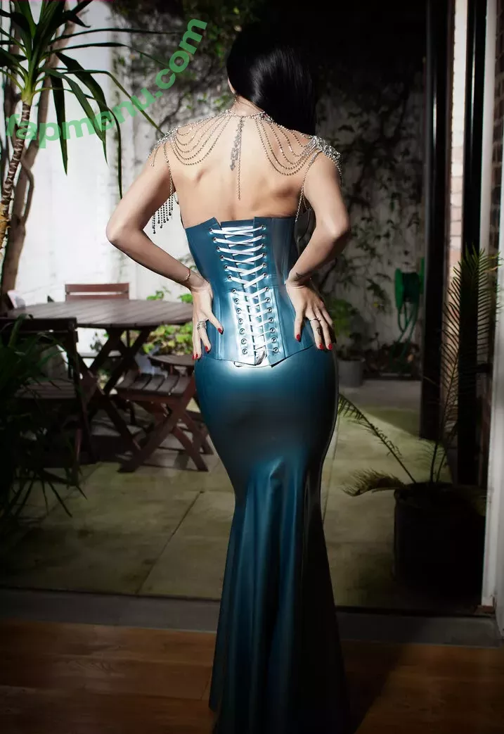 Lillyroma1982 nude photo #1671 (Lilly Roma / lillyroma32)