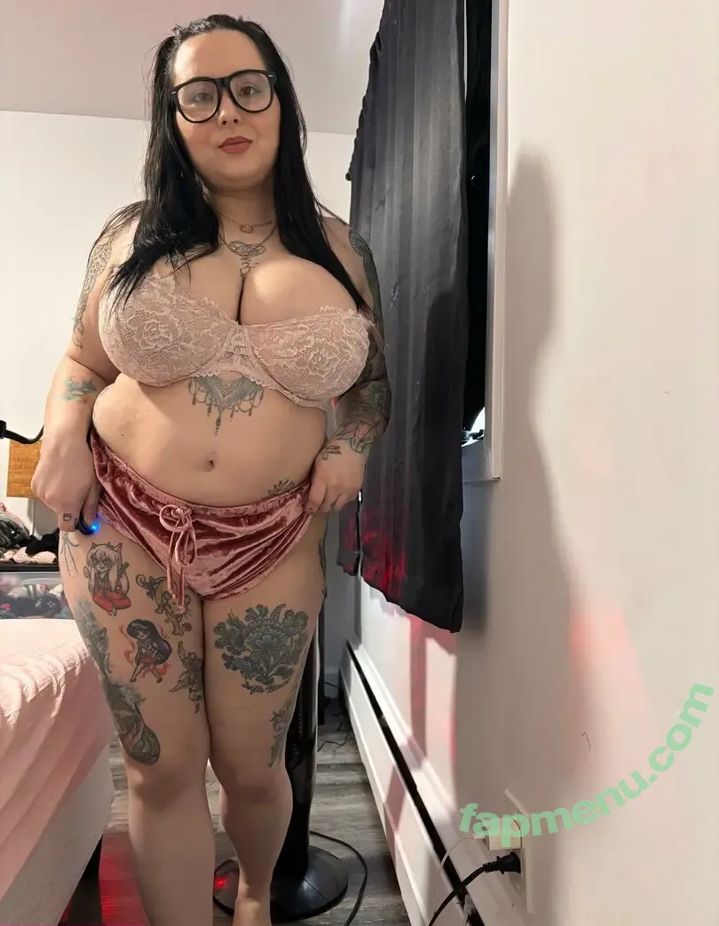 lillysuicidegirlfree nude photo #0009 (lillysg94)