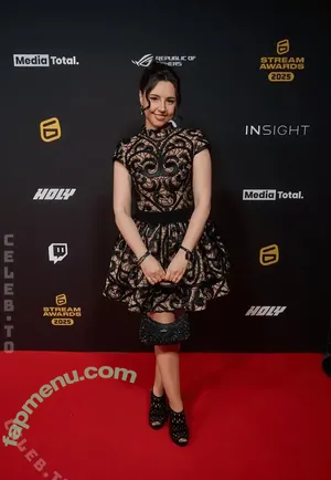 Lillythechilly / lillythechillytv / lilydaisyphillips nude photo #0017