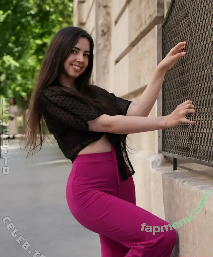 Lillythechilly nude photo #0018 (lillythechillytv / lilydaisyphillips)