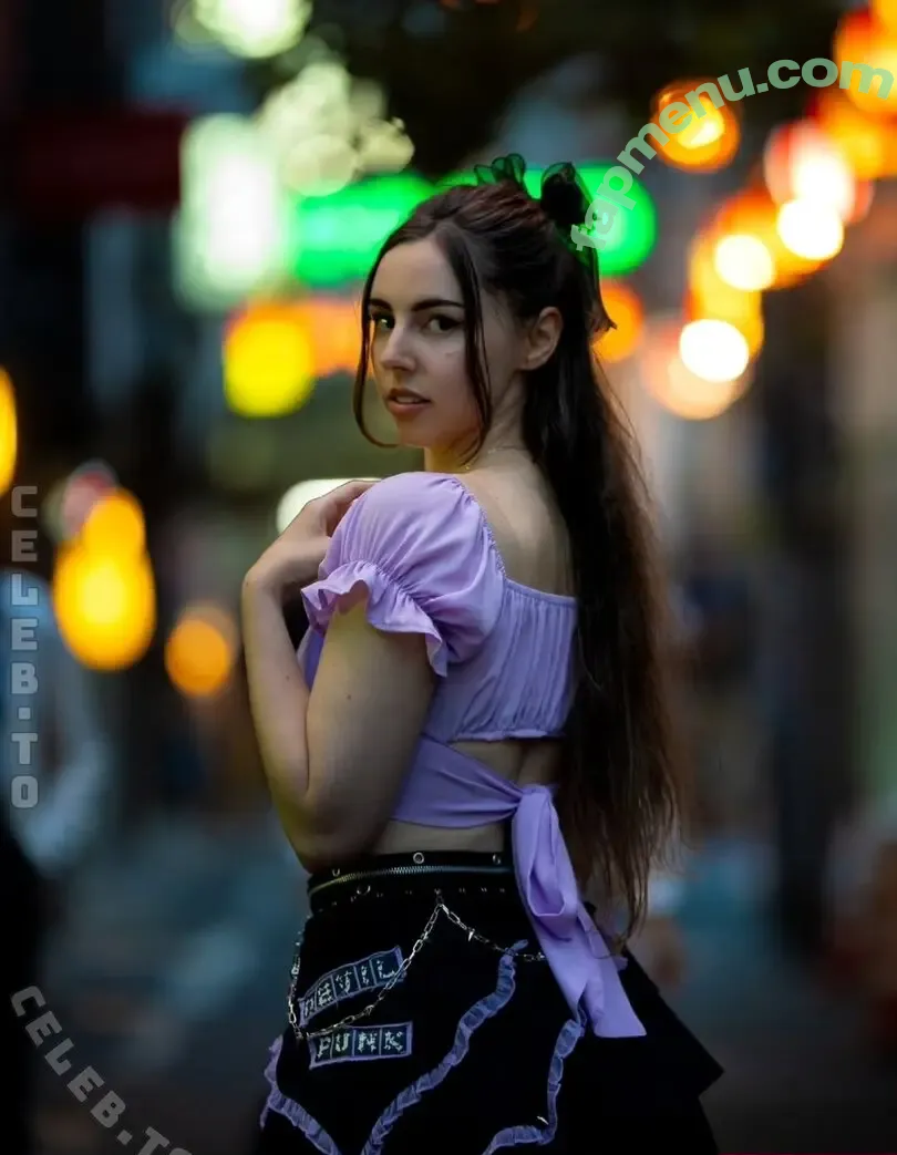 Lillythechilly nude photo #0028 (lillythechillytv / lilydaisyphillips)