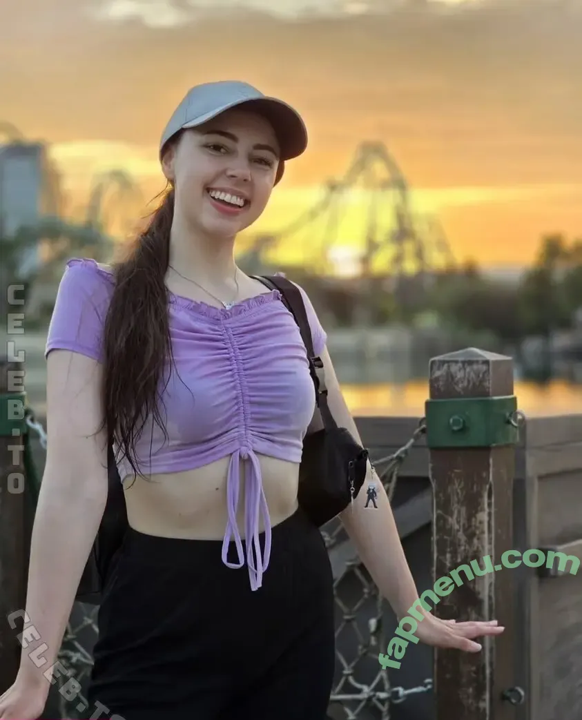 Lillythechilly nude photo #0031 (lillythechillytv / lilydaisyphillips)